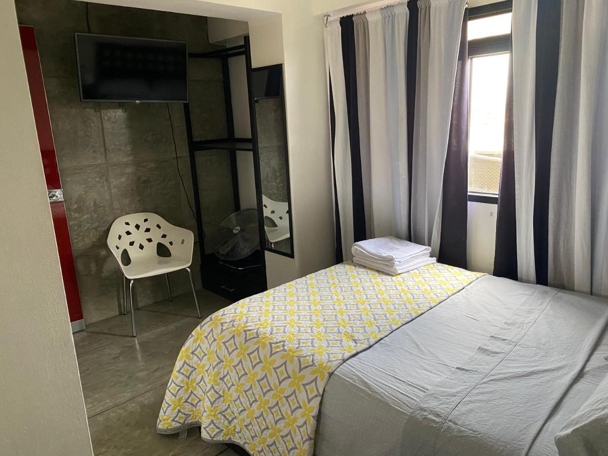 Ica Adventures II Hostel Екстериор снимка